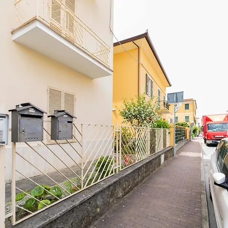 167 - La Casa Bianca, 12 Minuti Dal Mare E Apartment *